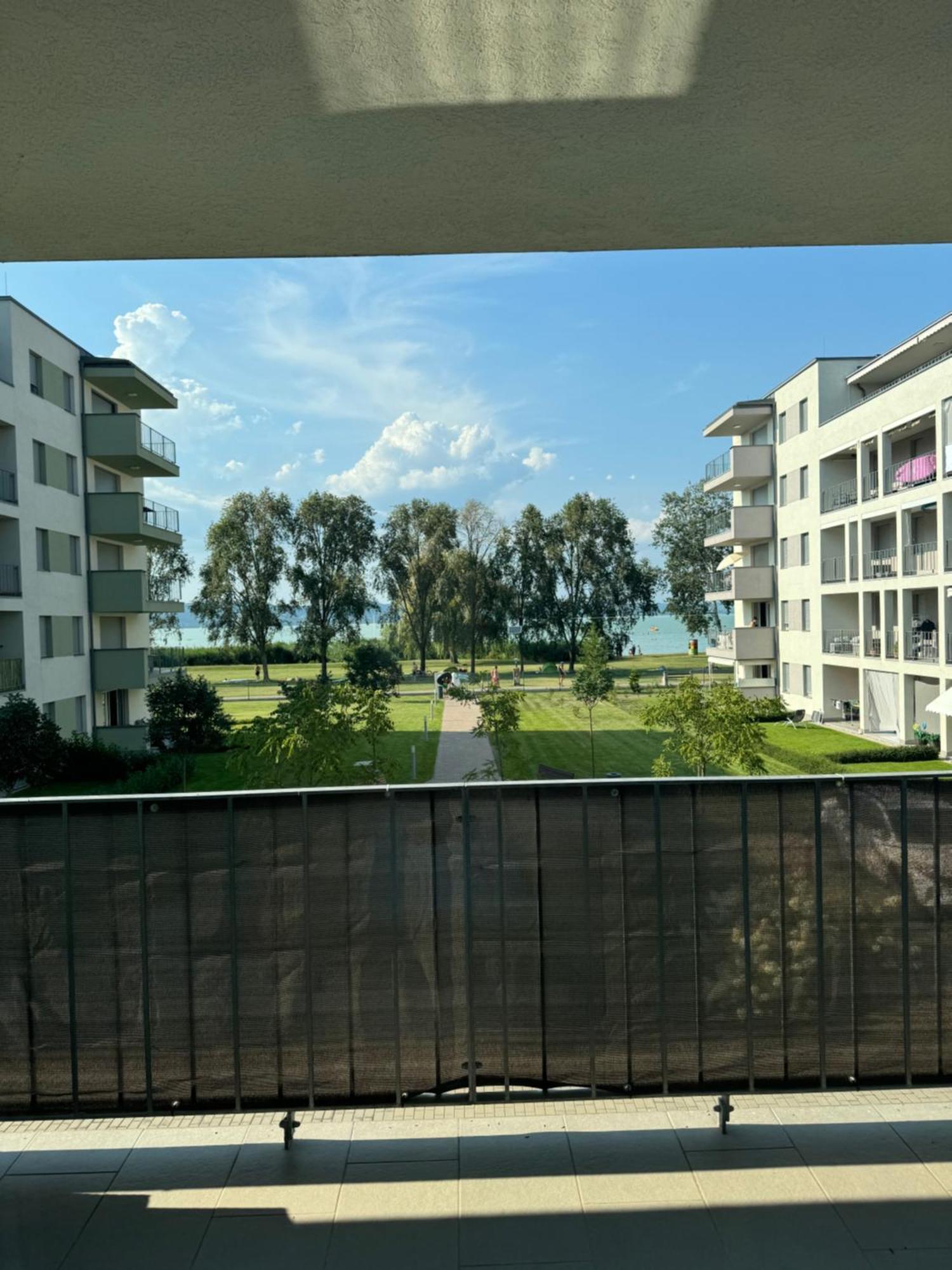 Lelle Resort Apartman Balatonlelle Exterior foto